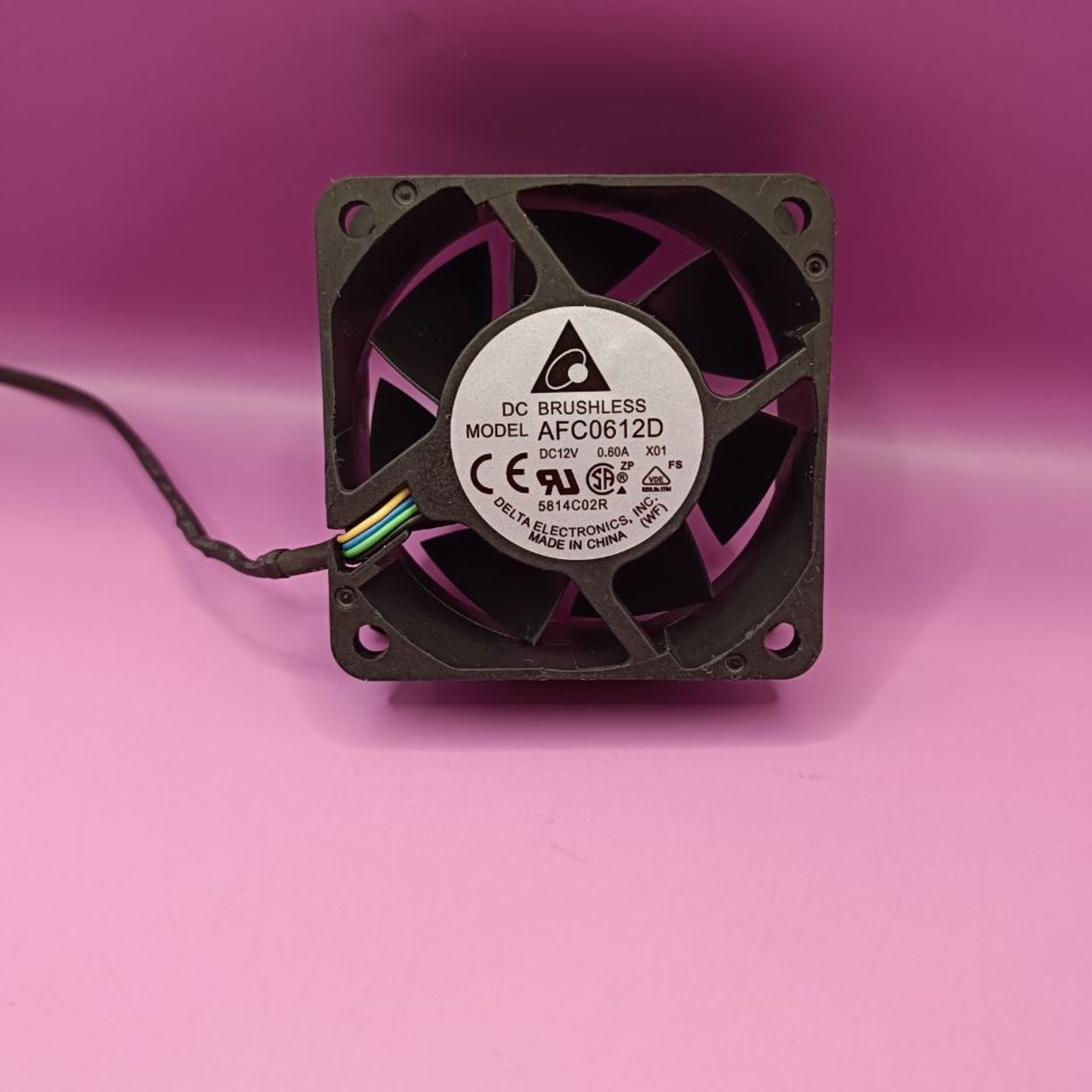 Купить Вентилятор DELTA 60x60х25 (0,6 A) 2 пин