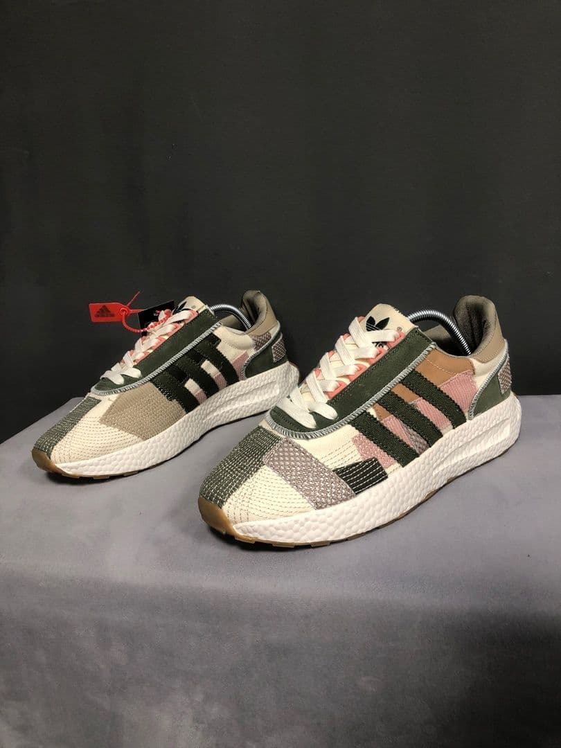 Купить Adidas Retropy E5