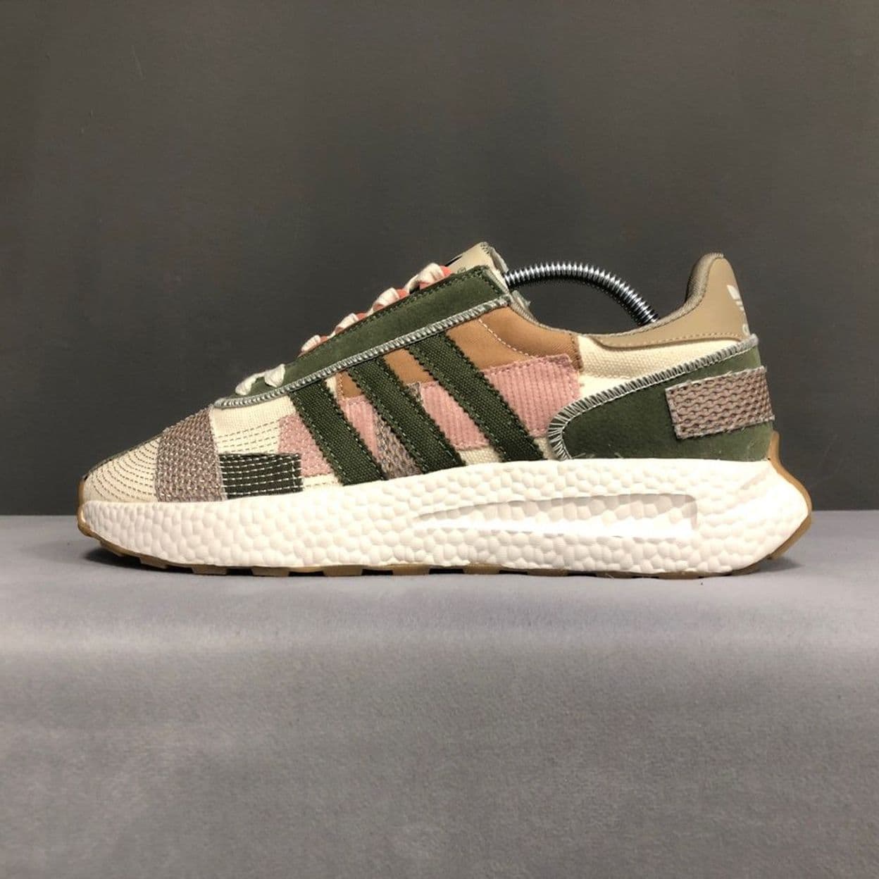 Купить Adidas Retropy E5