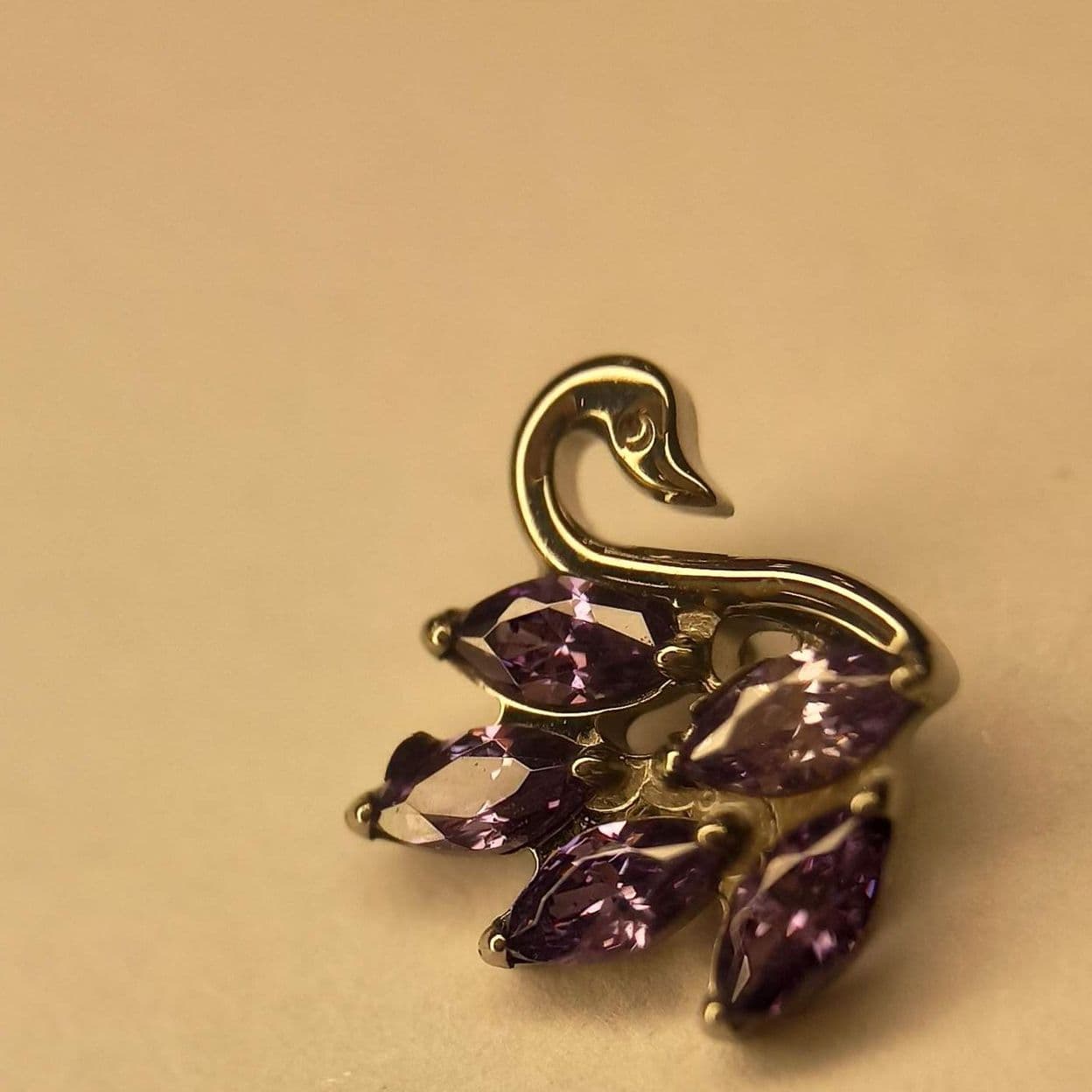 Купить Лебедь