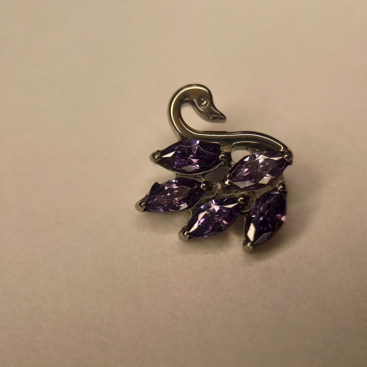 Купить Лебедь