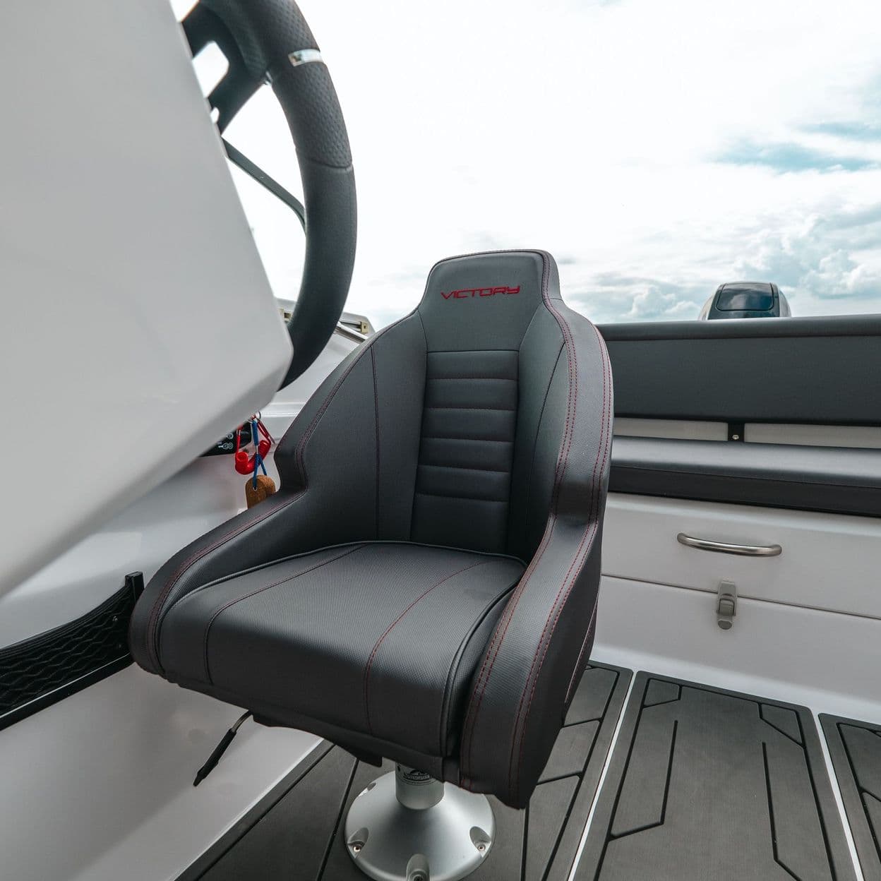 Купить Victory 470