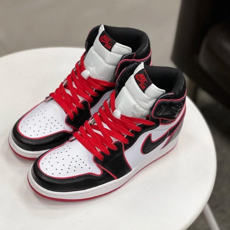 Купить Nike Air Jordan 1 High, BloodLine