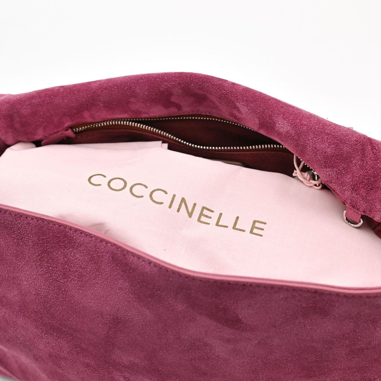 Купить Сумка женская Coccinelle