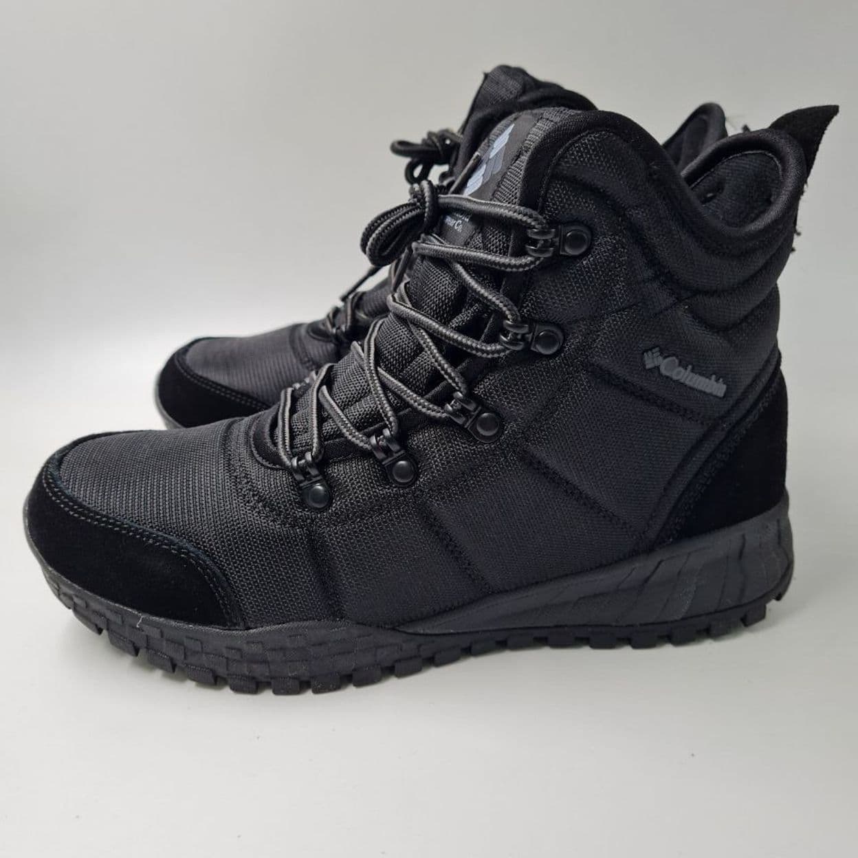Купить Columbia Fairbanks Mid All Black