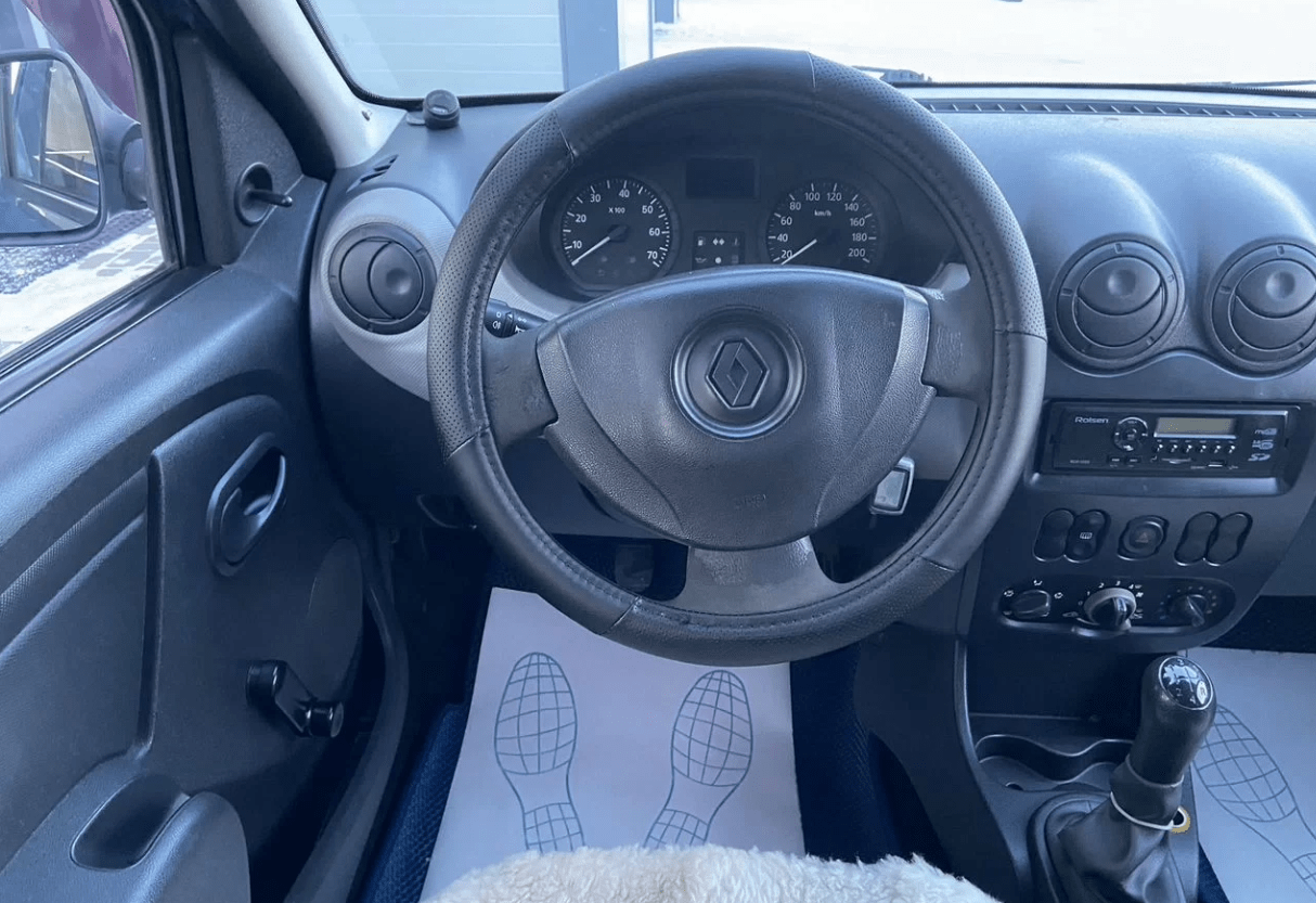 Купить Renault Logan 1.4 MT, 2010, 171 963 км