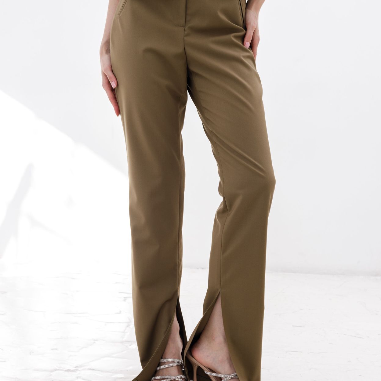 Купить Брюки песочного цвета