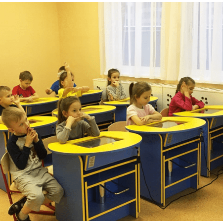 Купить Интерактивный класс для ДОУ (ноутбук, инт.доска, 8 парт)