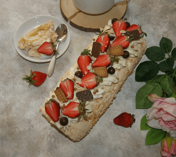 Купить Меренговый рулет