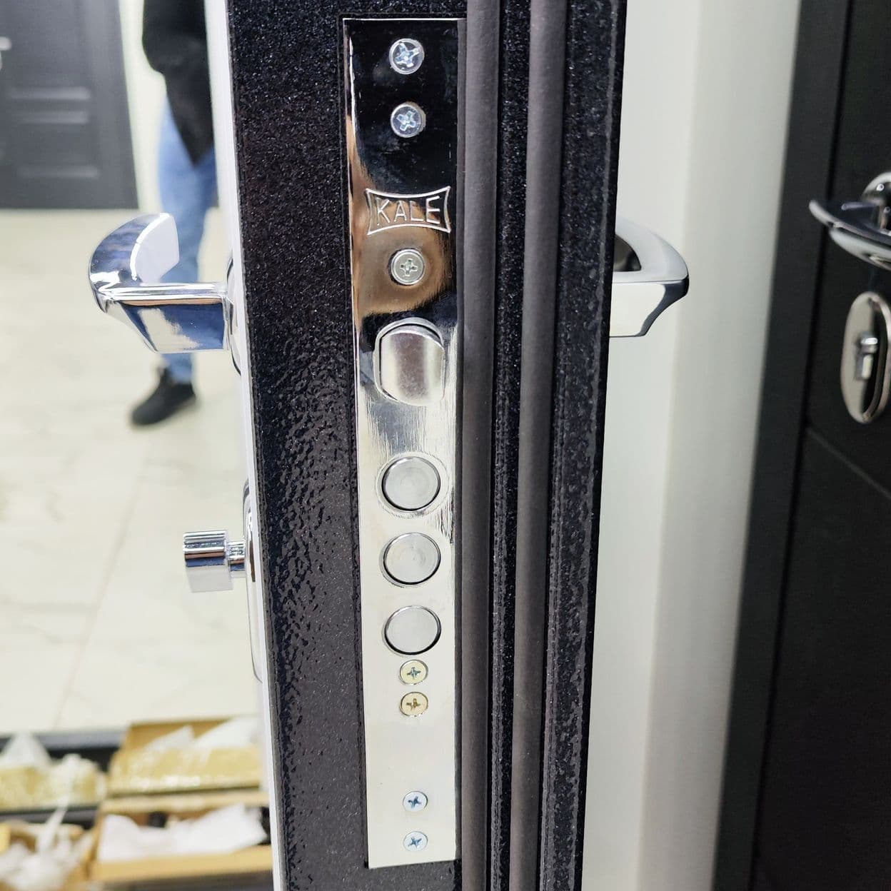 Купить Дверь входная с NANO утеплением "ЕО-09-1"