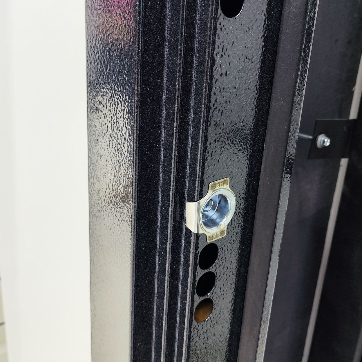 Купить Дверь входная с NANO утеплением "ЕО-09-1"