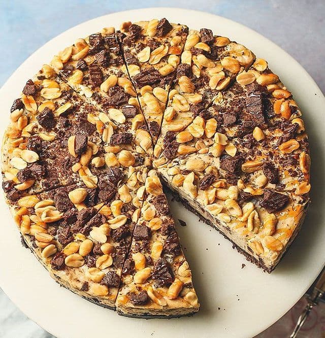 Купить Чизкейк карамель-арахис Cheeseberry (1 кусок) 100 гр.
