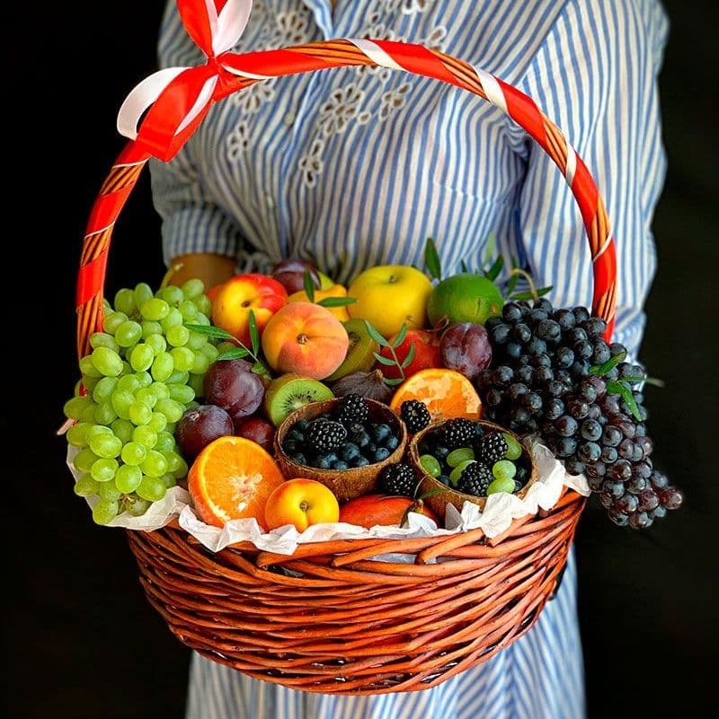 Купить Корзина из фруктов арт. 318