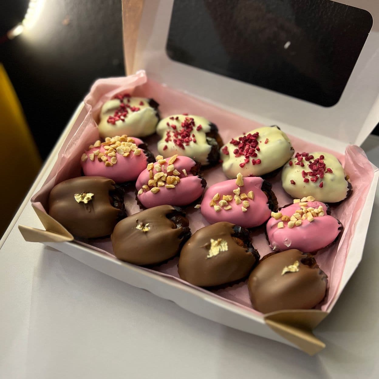 Купить Королевские финики с сыром "Dorblue"