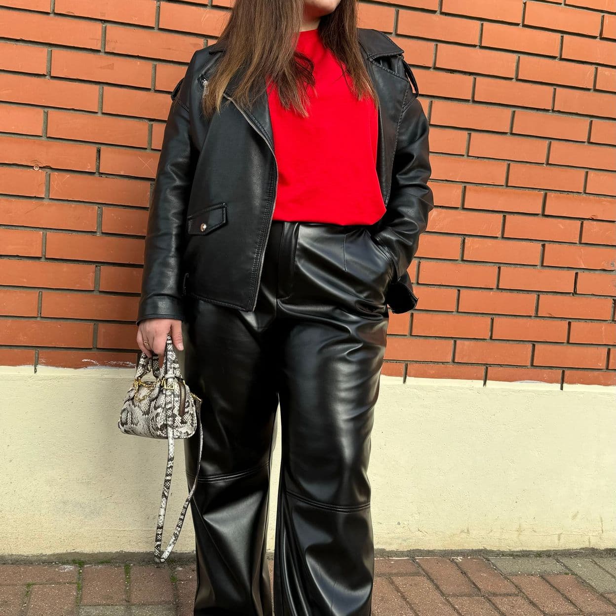 Купить Брюки из экокожи