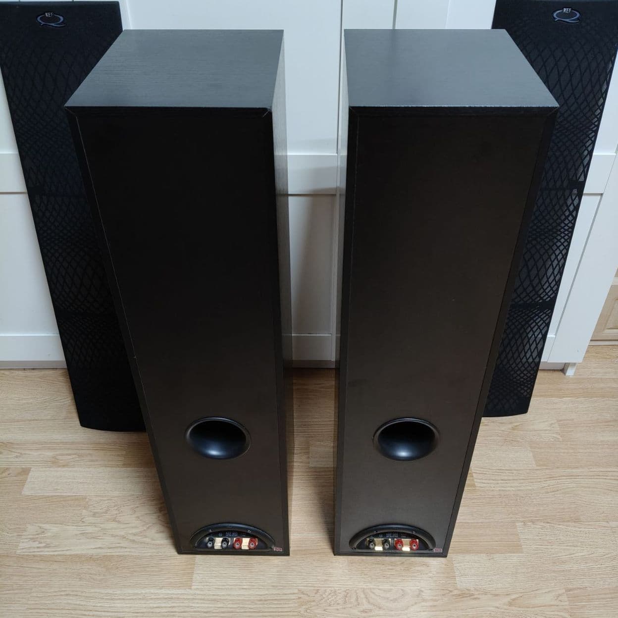 Купить Колонки KEF Q55