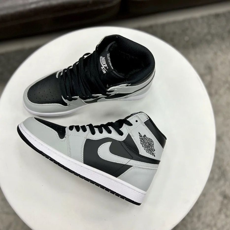 Купить Nike Air Jordan 1 High, Black/Grey (мех)