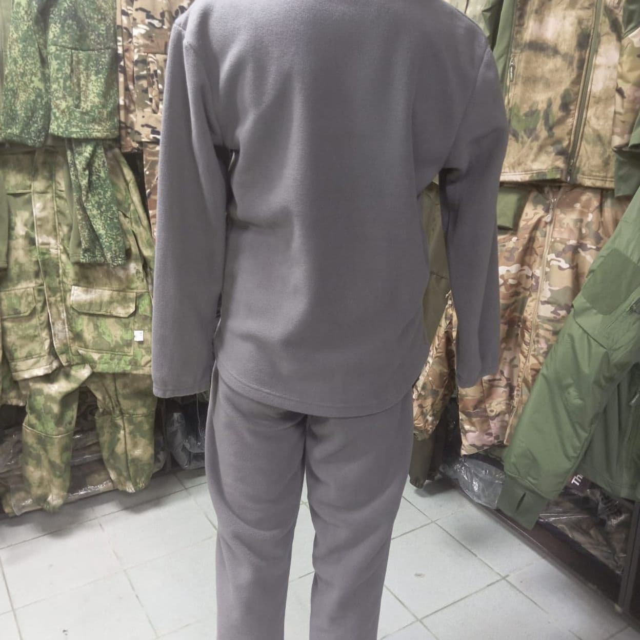 Купить флисовый костюм серый