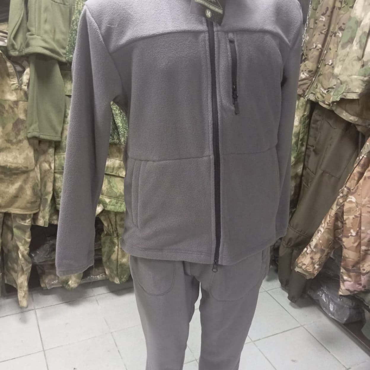 Купить флисовый костюм серый