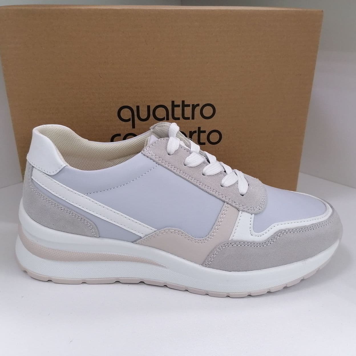 Купить Кроссовки женские Quattrokomforto