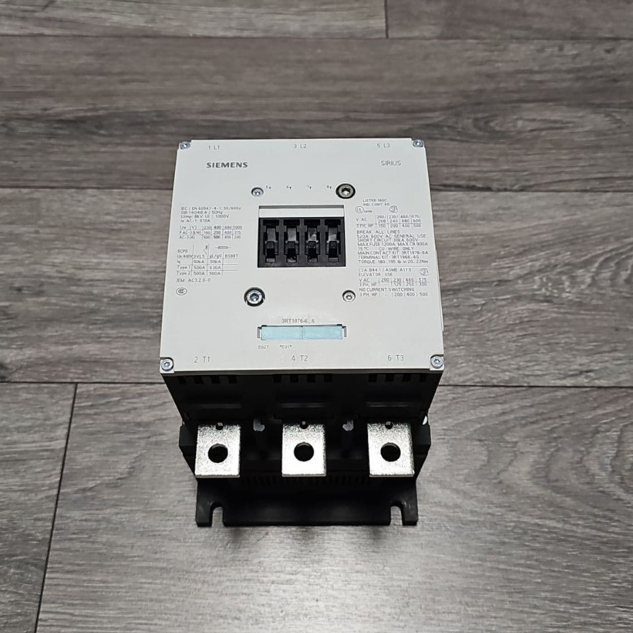 Купить Контактор Siemens 3RT1076-6AP36