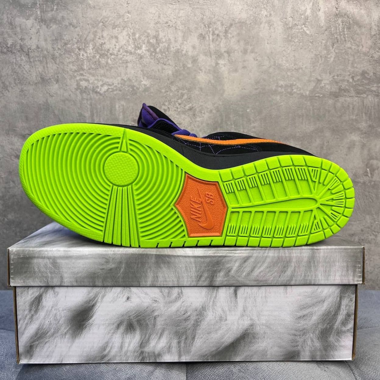 Купить Nike SB Dunk Low Night of Mischief Halloween