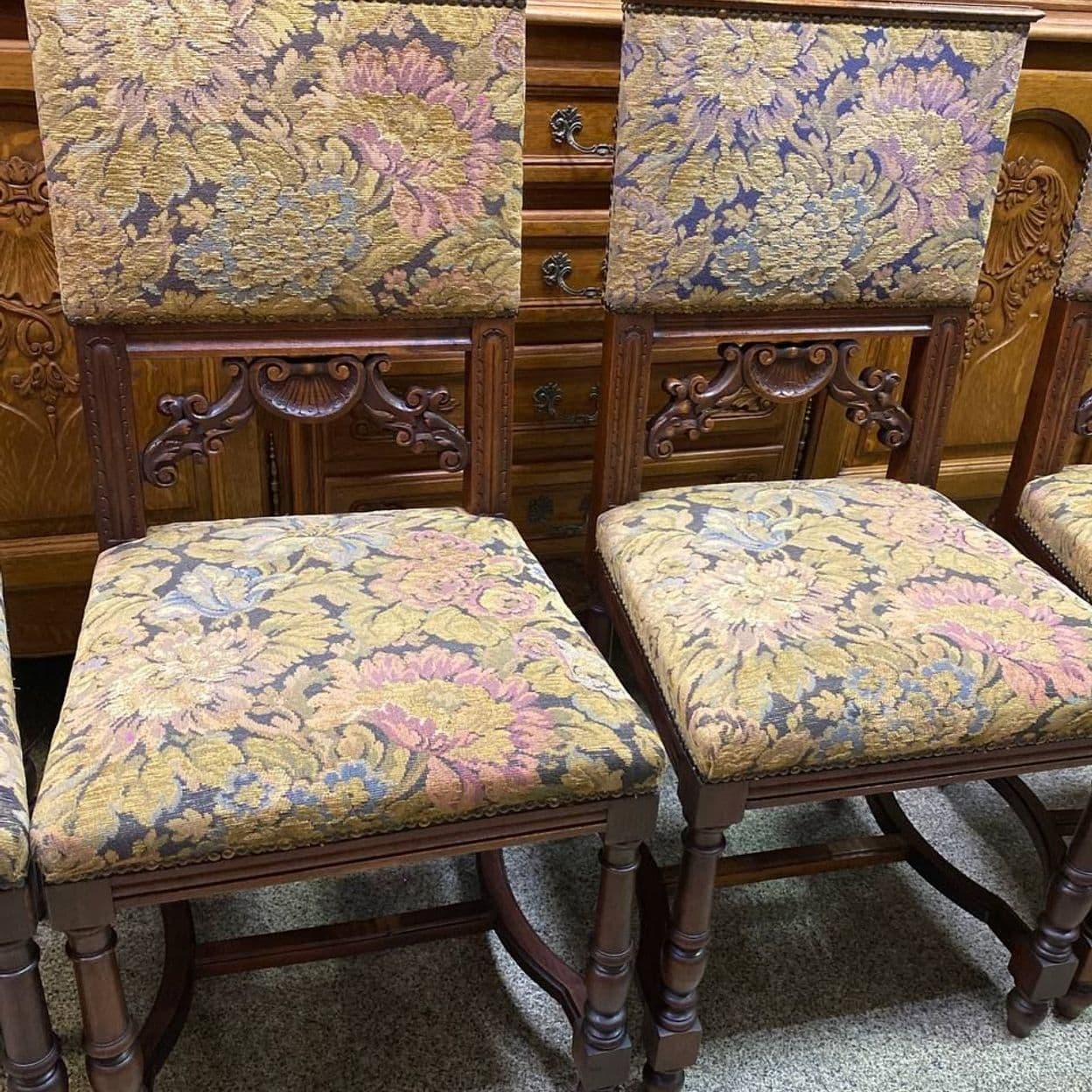 Купить Старинные стулья 5 шт