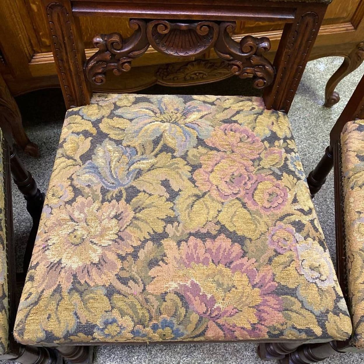 Купить Старинные стулья 5 шт