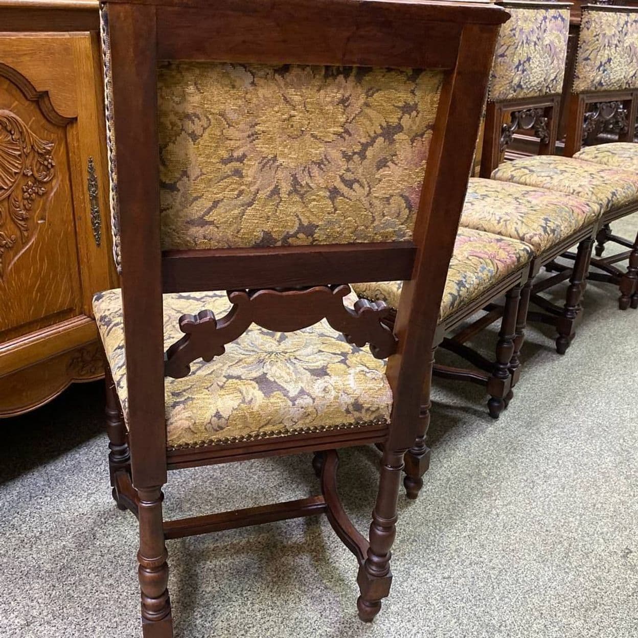 Купить Старинные стулья 5 шт