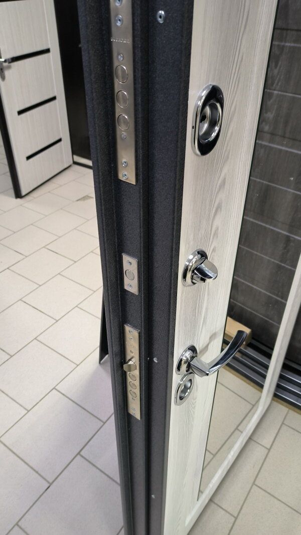 Купить Дверь входная с терморазрывом "СТАНДАРТ MP" с зеркалом, Мастино