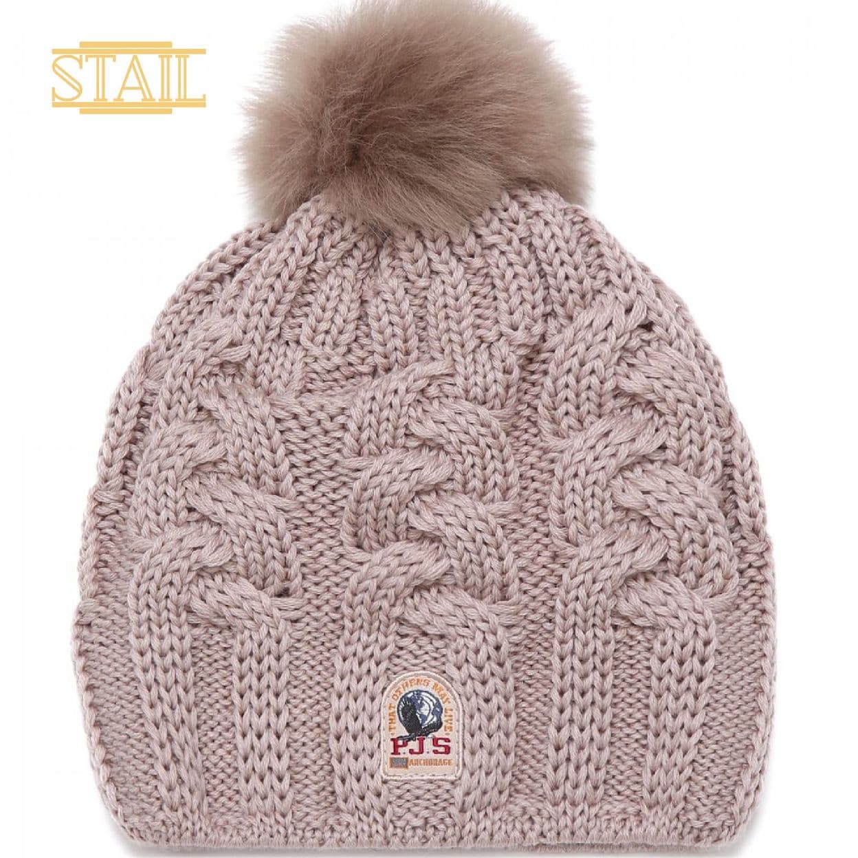 Купить Шапки Parajumpers в ассортименте.