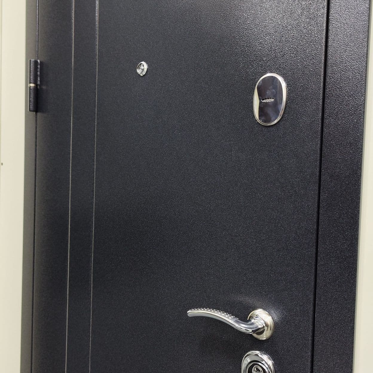 Купить Дверь входная "КОМФОРТ" букле черный, ВДК