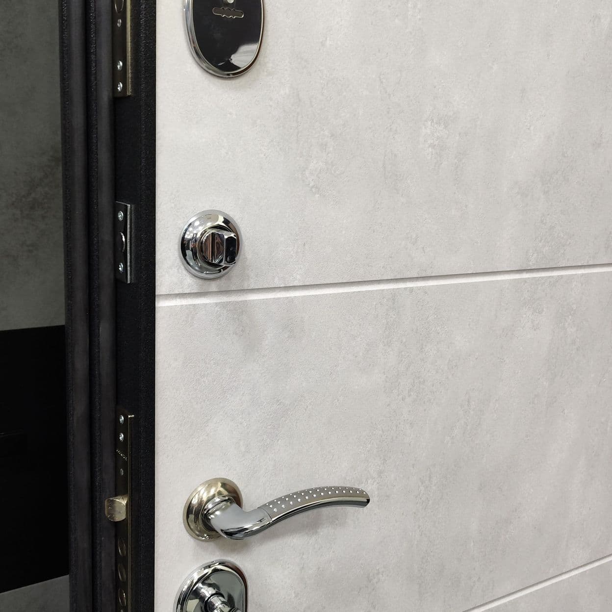 Купить Дверь входная "КОМФОРТ" букле черный, ВДК