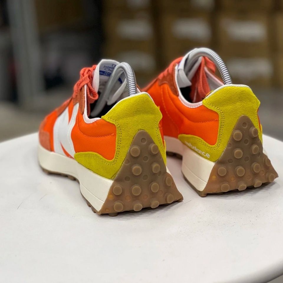 Купить New Balance 327, Orange