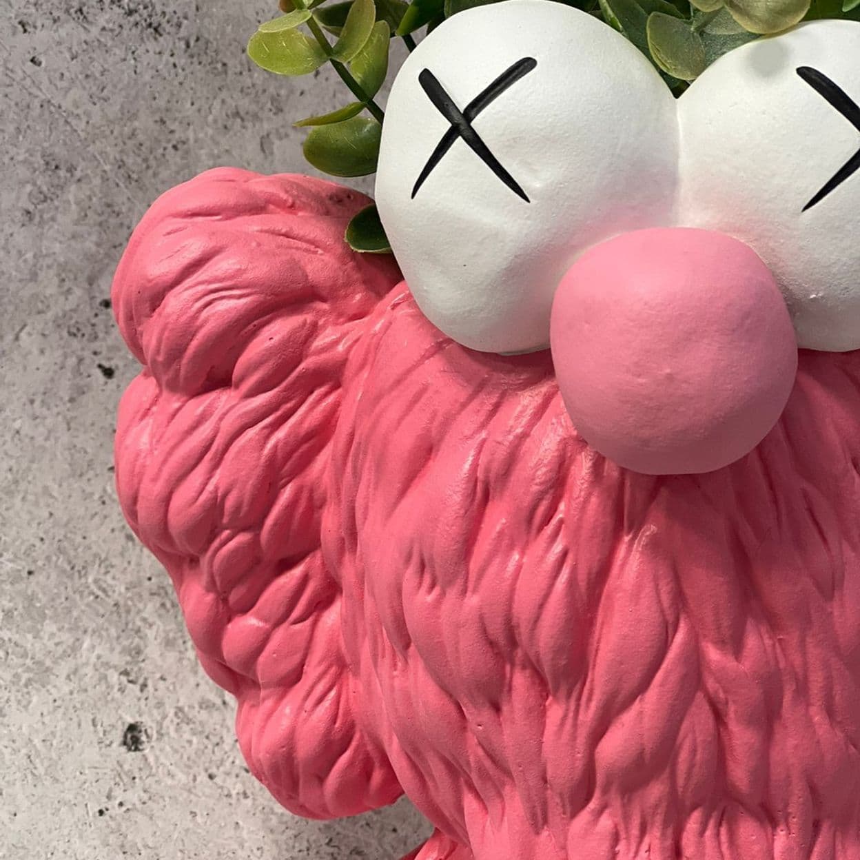 Купить KAWS кашпо