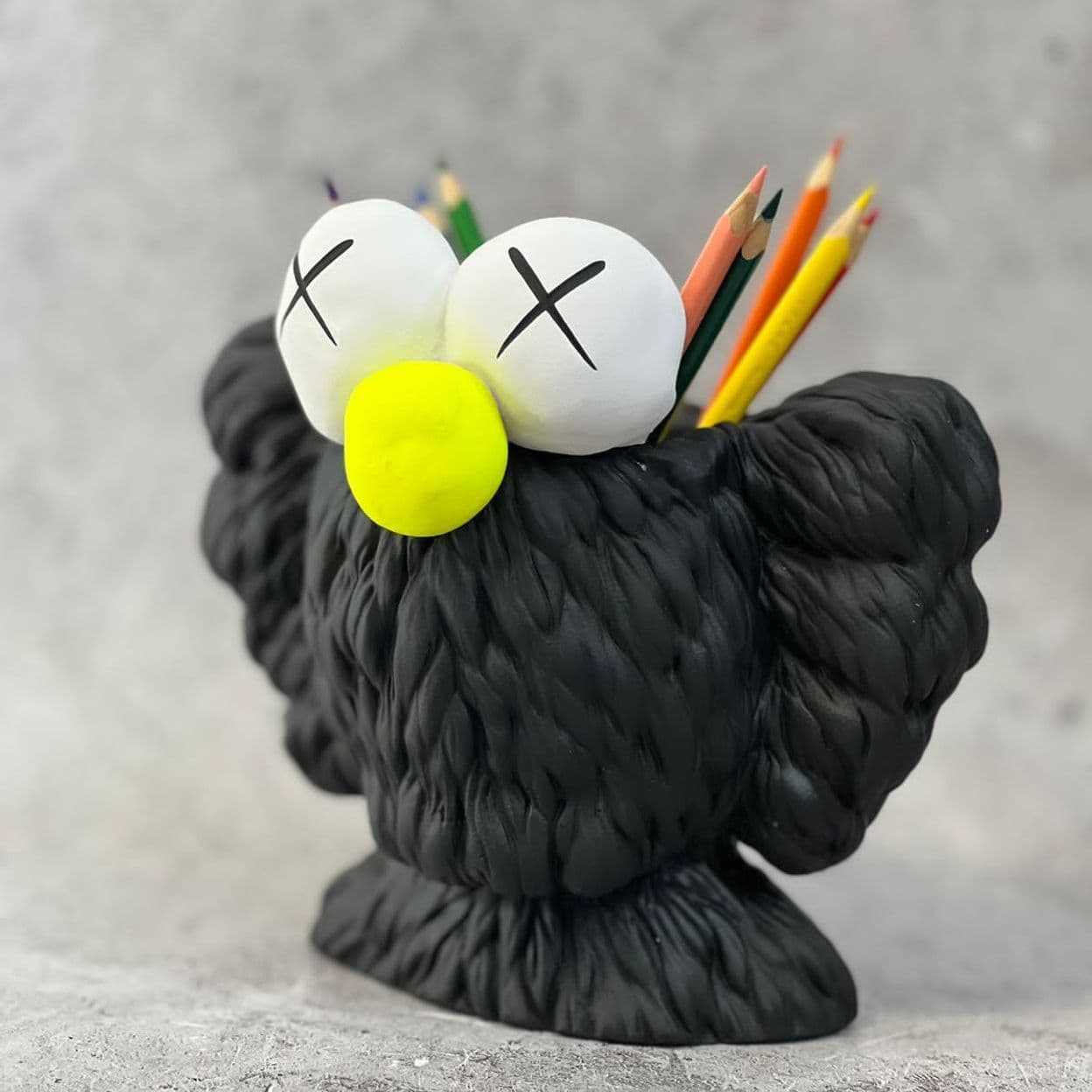 Купить KAWS кашпо