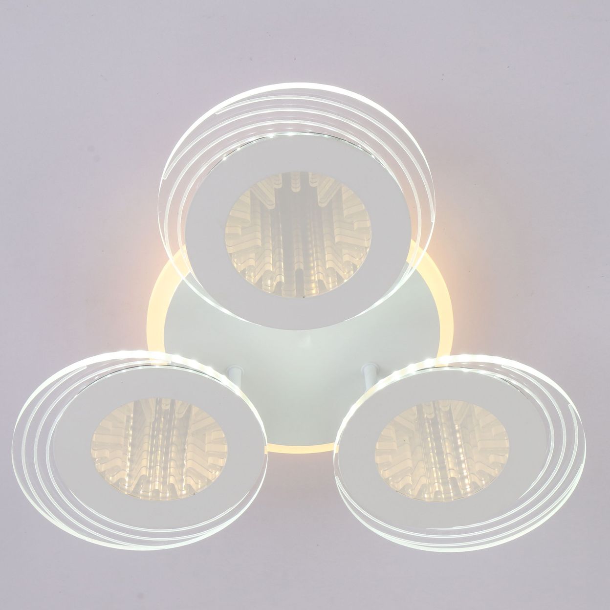 Купить Люстра потолочная светодиодная