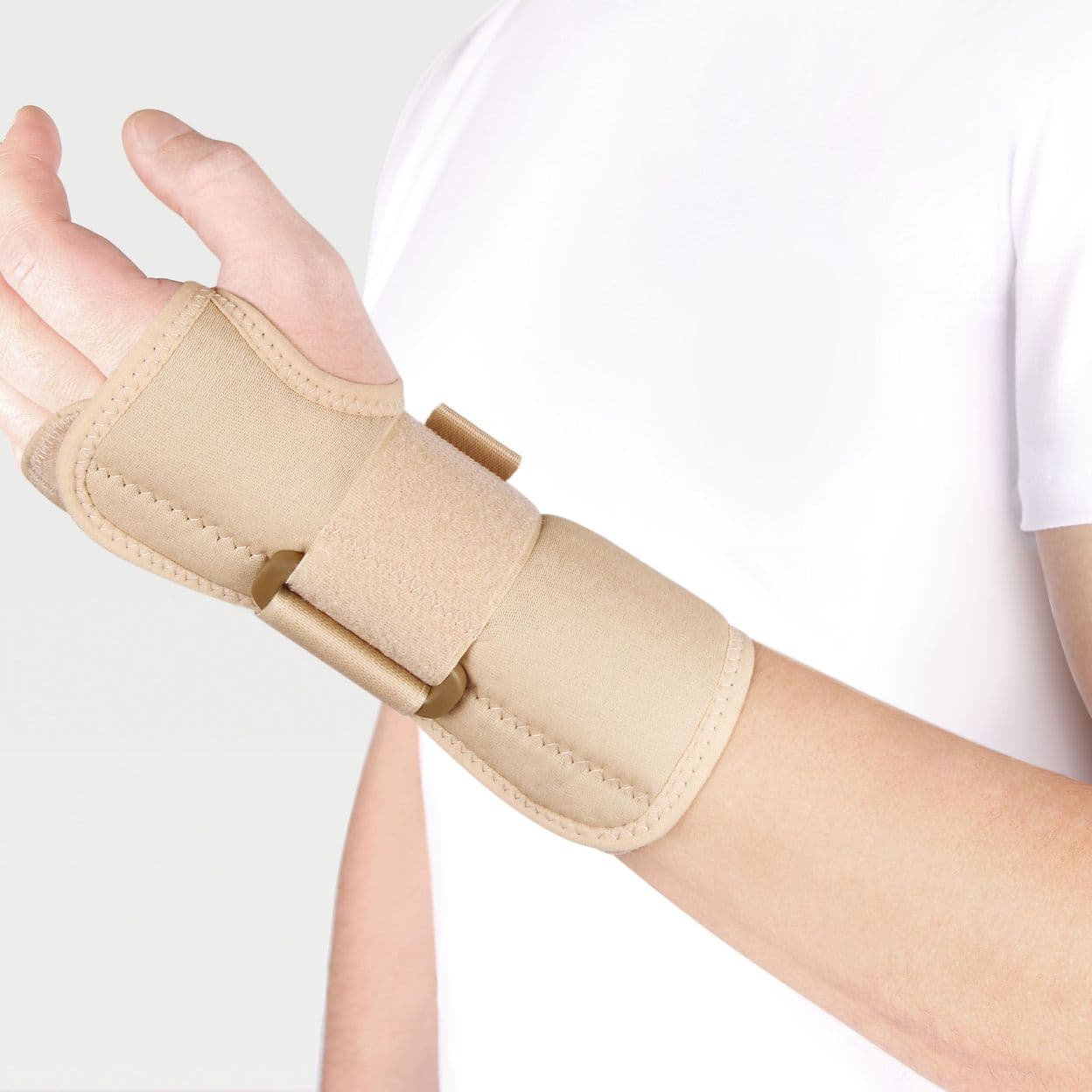Купить Бандаж на лучезапястный сустав