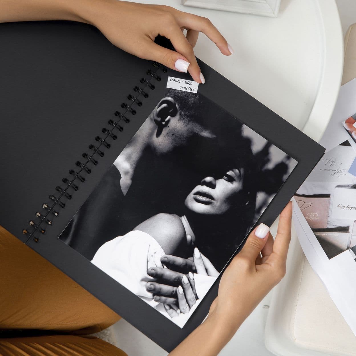 Купить Черный крафтовый фотоальбом XL