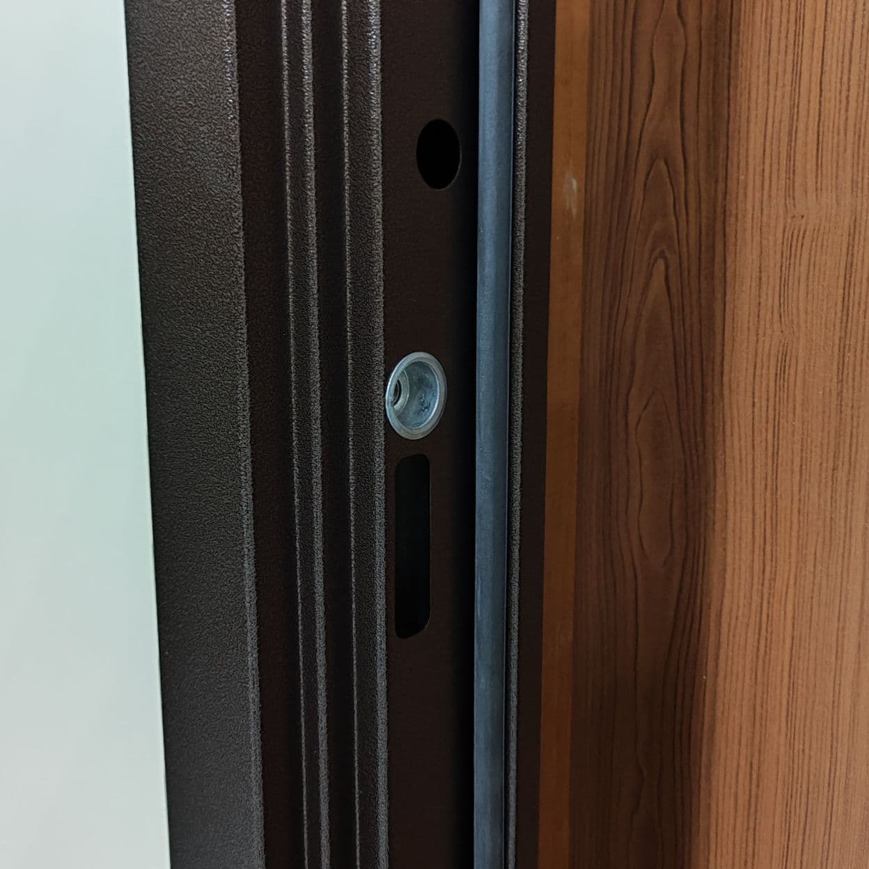 Купить Дверь входная "КОМФОРТ" сандал белый, ВДК