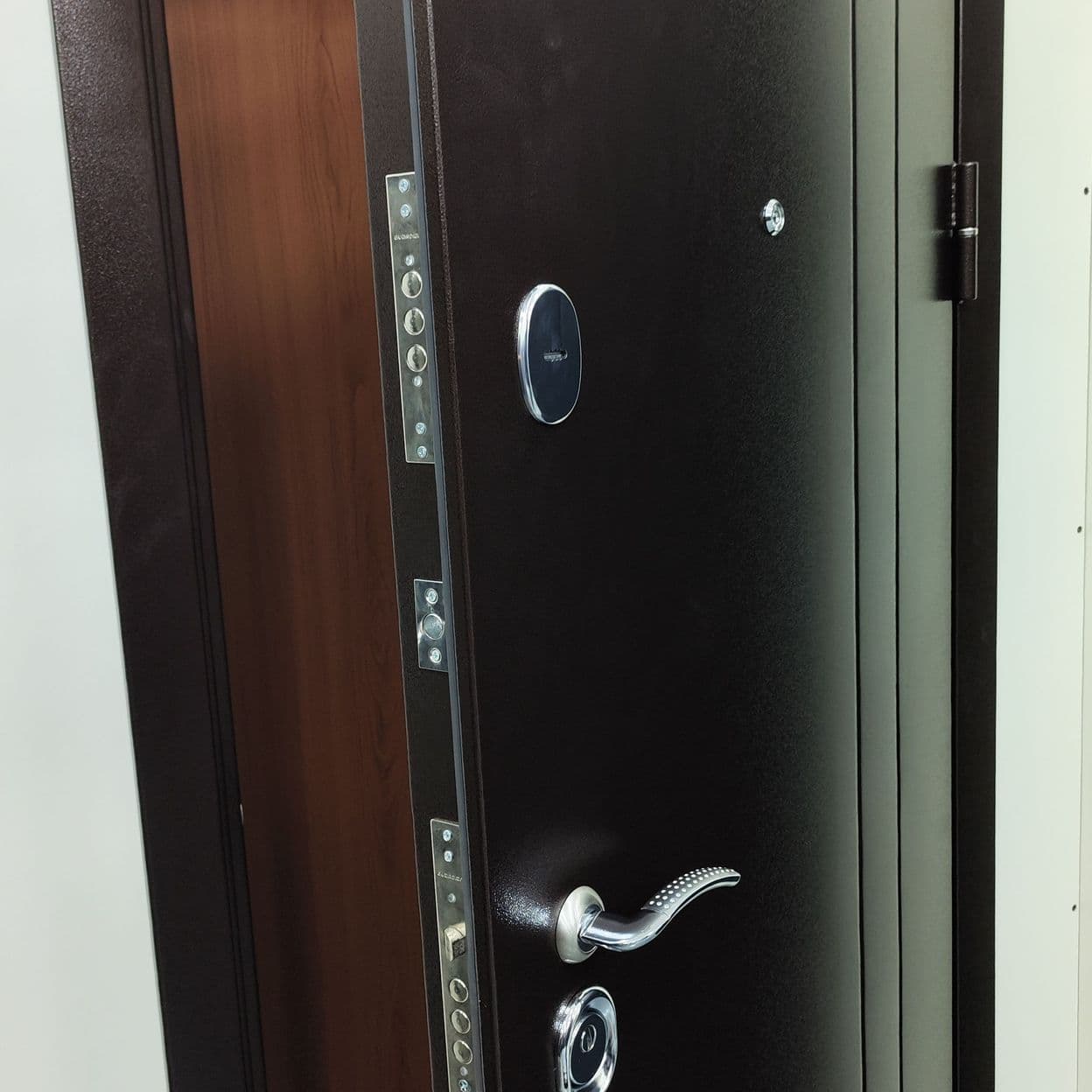 Купить Дверь входная "КОМФОРТ" сандал белый, ВДК