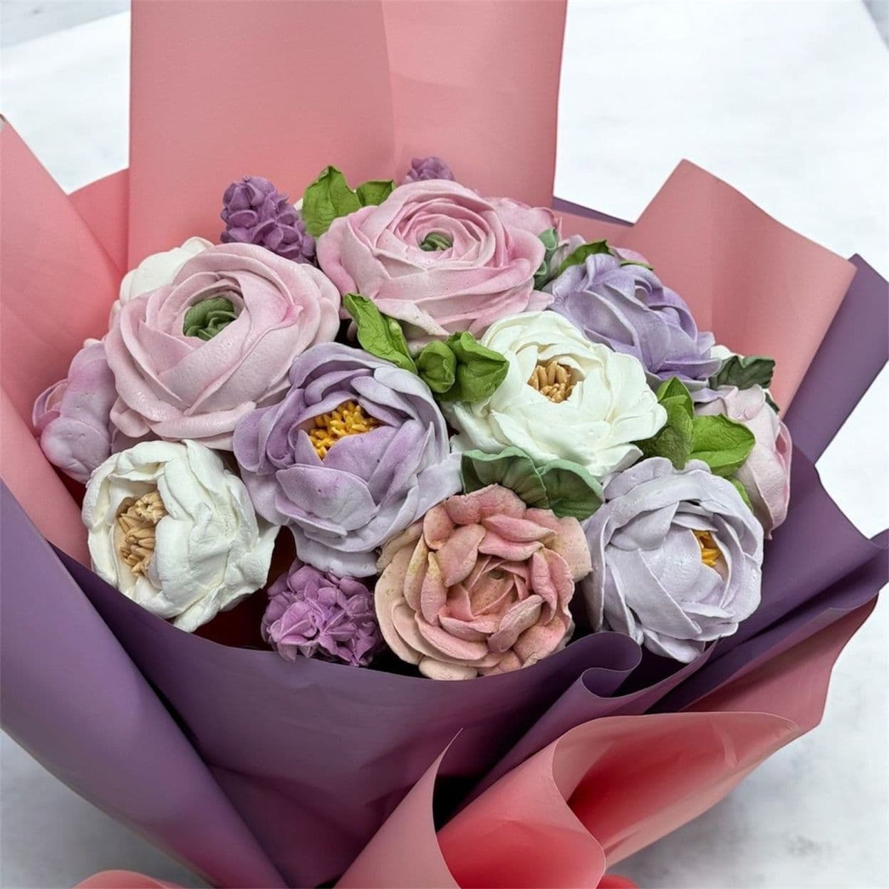 Купить Букет диаметром 25 см.