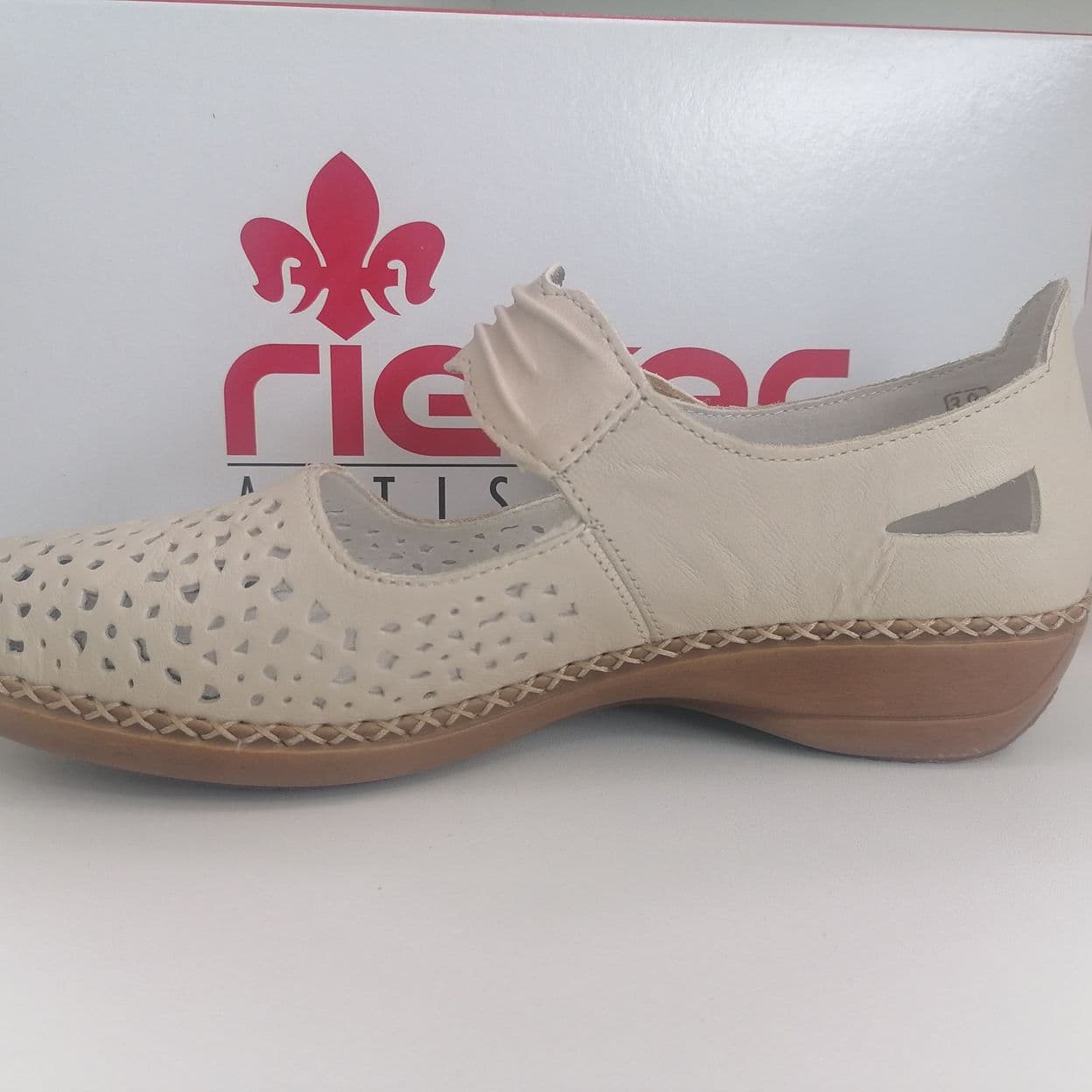 Купить Туфли Rieker