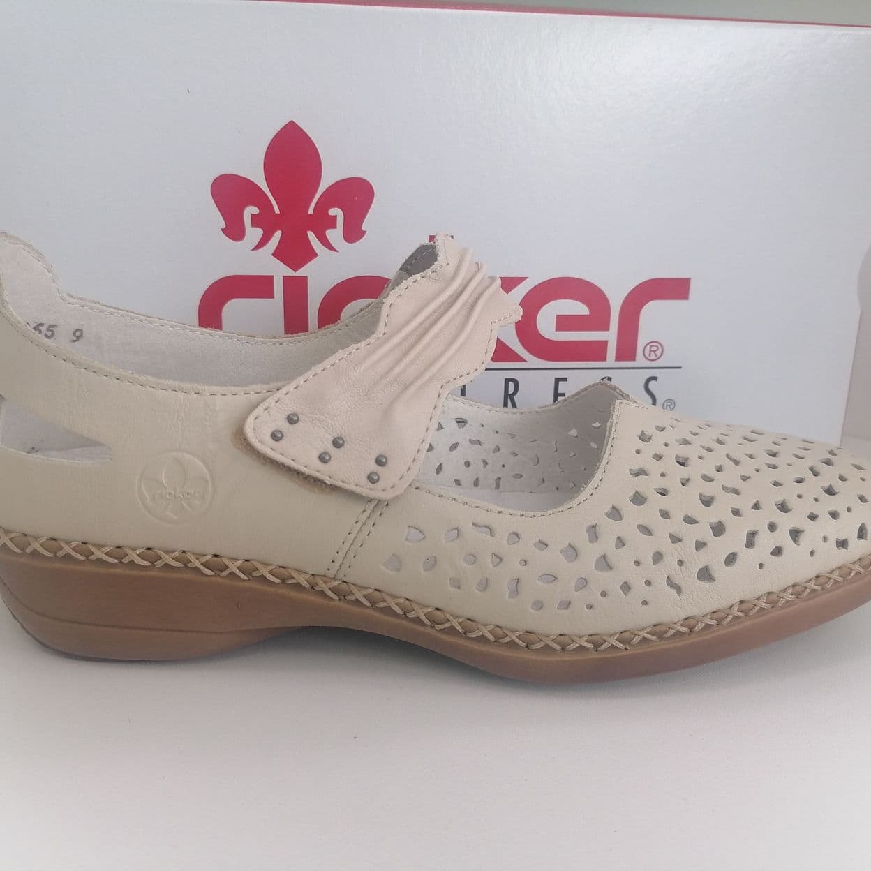 Купить Туфли Rieker