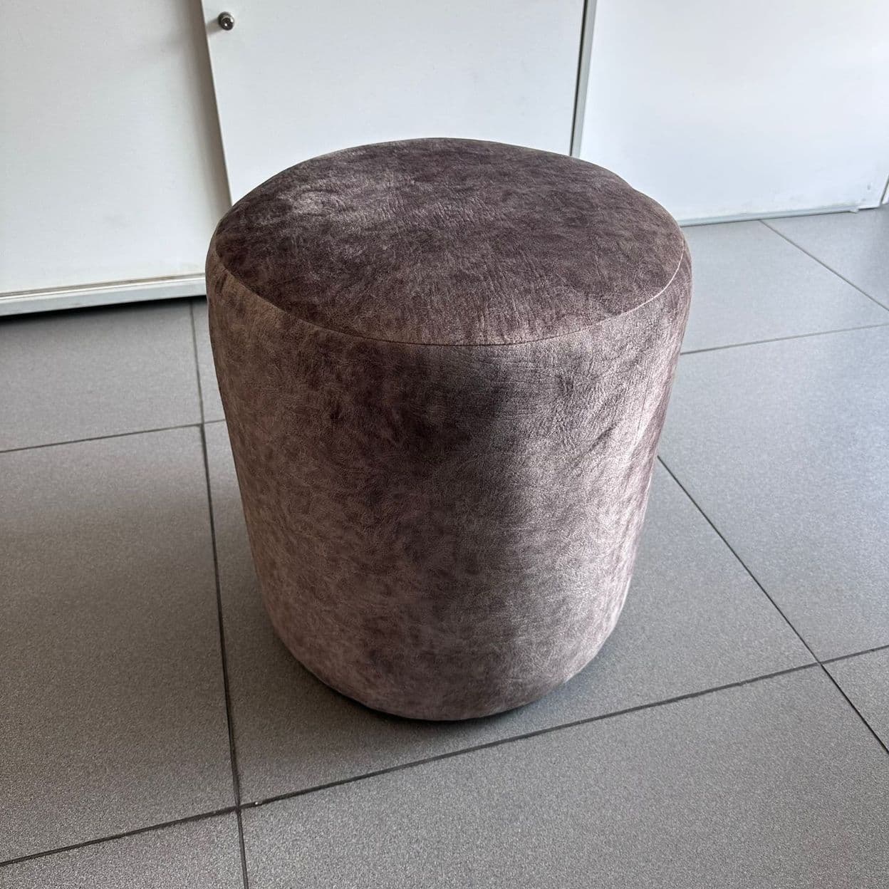 Купить Круглый пуфик велюрный
