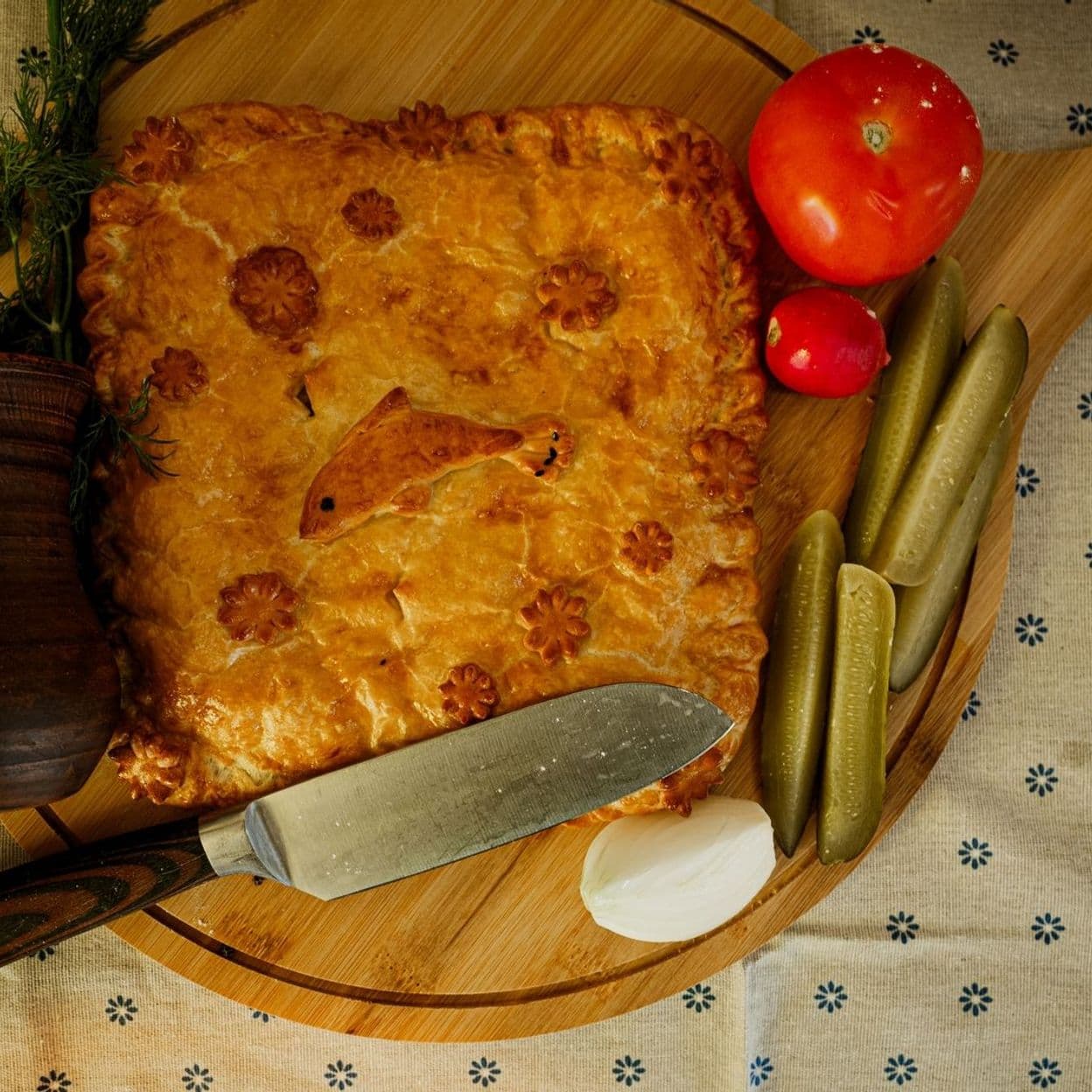 Купить Пирог горбуша/картофель/лук