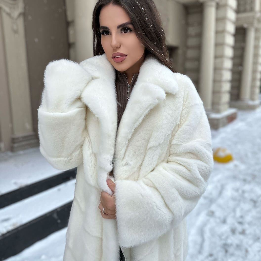 Купить Норковая шуба белая