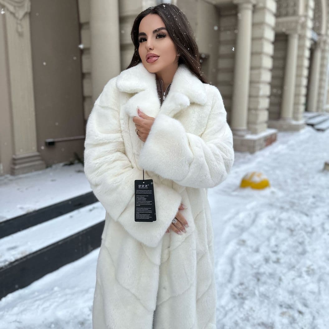 Купить Норковая шуба белая