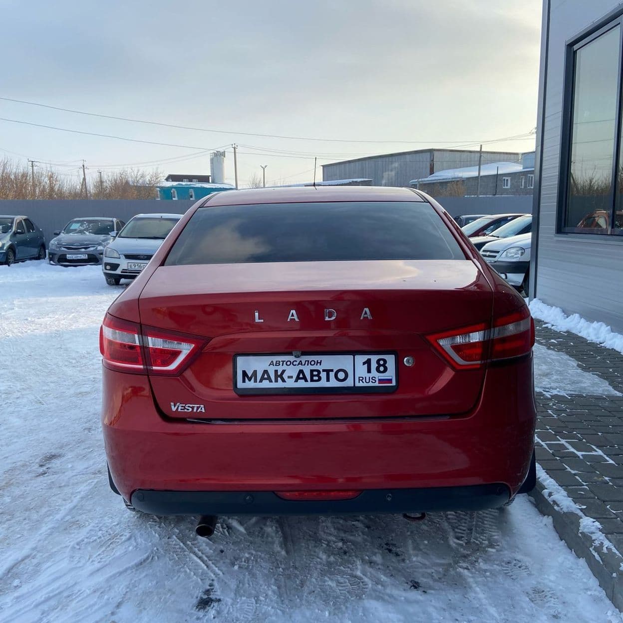 Купить ВАЗ (LADA) Vesta 1.6 AMT, 2016, 146 000 км