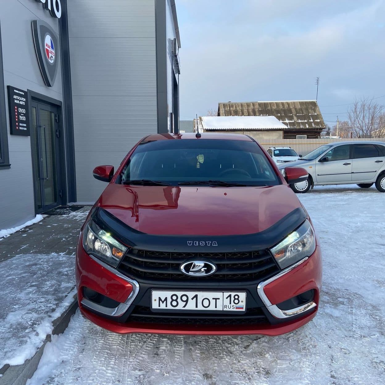 Купить ВАЗ (LADA) Vesta 1.6 AMT, 2016, 146 000 км